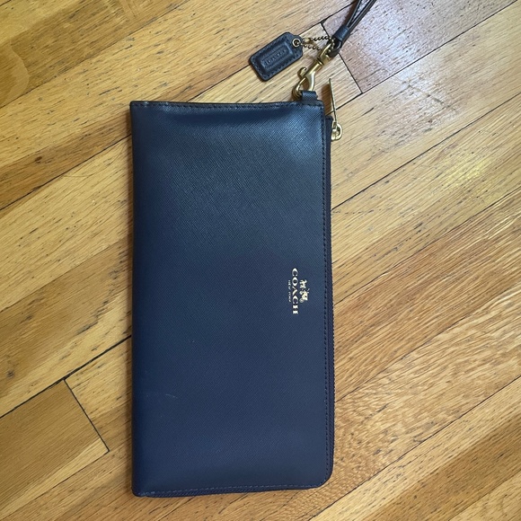 Dark blue coach wristlet - Picture 1 of 5